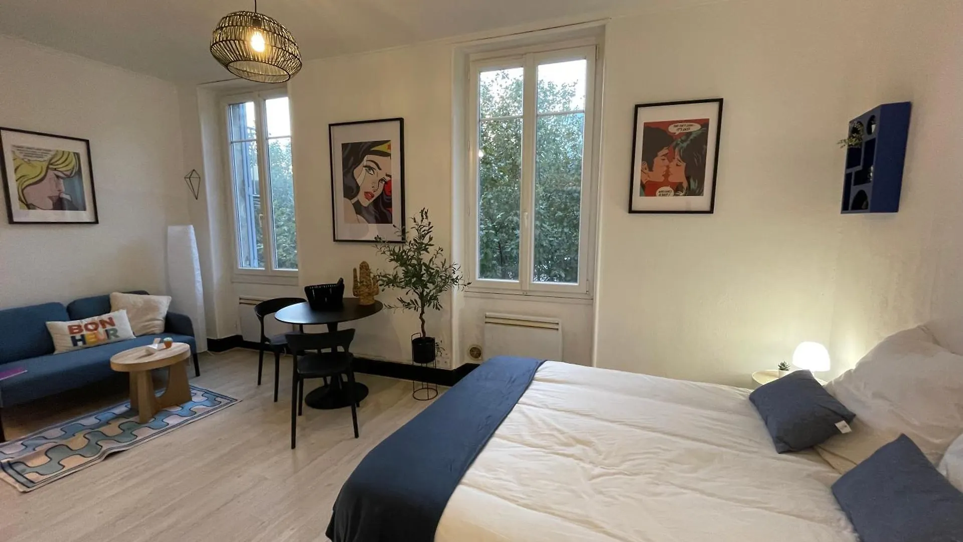 Les Platanes Du Centre Ville Montelimar Apartment