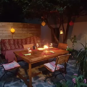 Maison Atypique Au Pied Du Chateau Montélimar